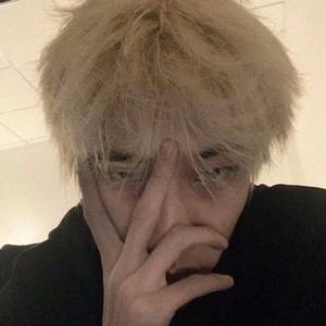 朴智妍被c到高潮下不了床
